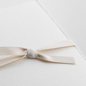 Champagne Fluweelzacht Dof Satijnen Lint, Lint voor Uitnodigingen, Tags, Gunsten, Giftwrap / Drie Verschillende Breedtes
