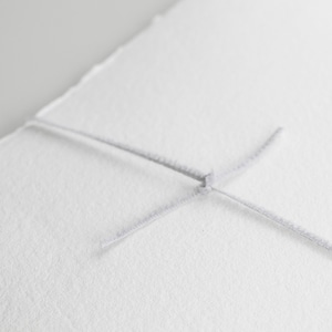 Cordoncino sfrangiato colore grigio 2mm, per inviti, partecipazioni, bomboniere, confezioni regalo