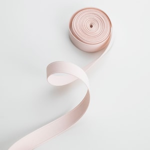 Ruban de satin terne velouté blush Velouté, ruban pour invitations, étiquettes, faveurs, emballage cadeau / trois largeurs différentes