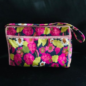 Fab funky floral vintage washbag