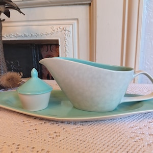 Vintage Poole Pottery såsskål och senapsgryta