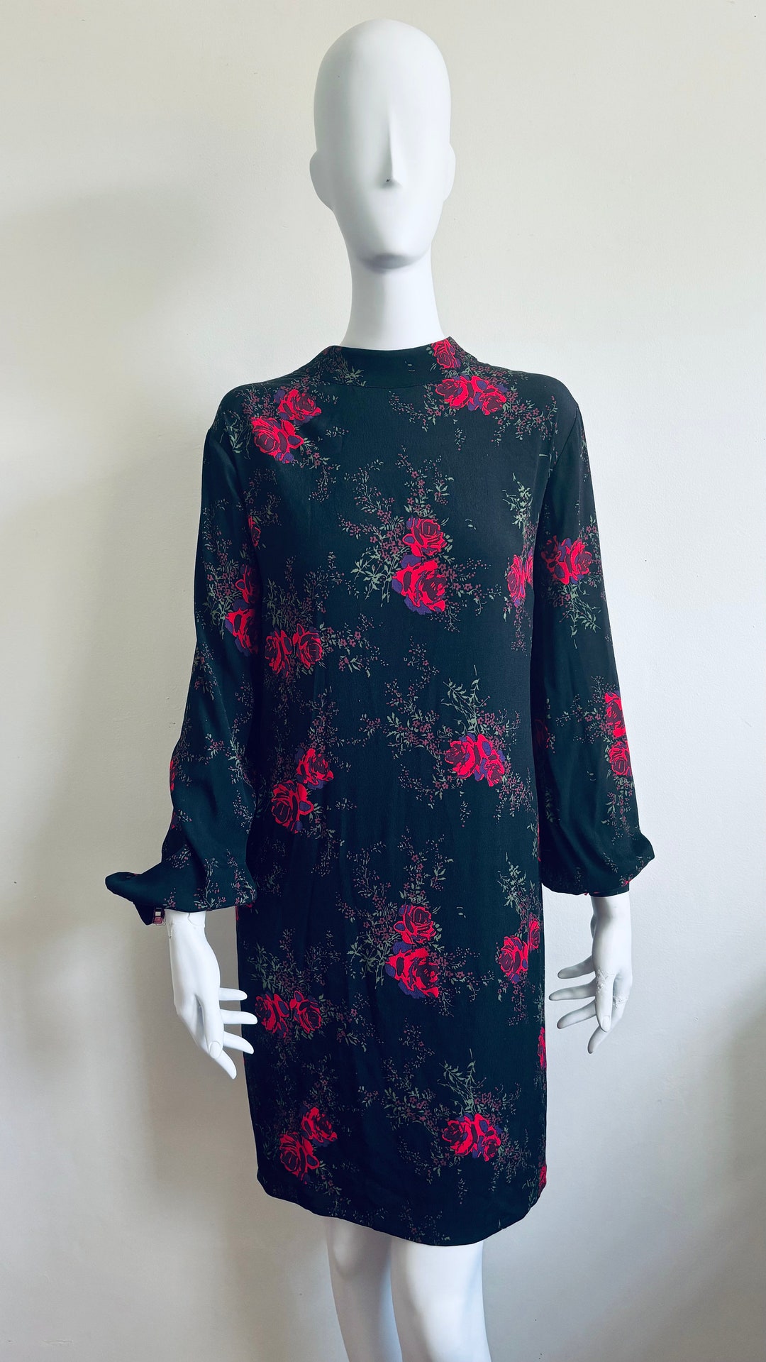 Long Sixty Dress in Rose Print