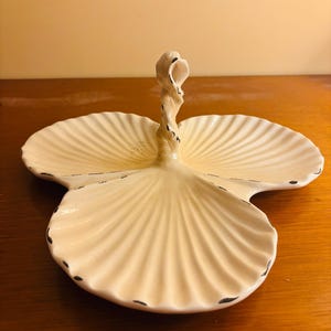 Vintage 50’s shell porcelain 3 part display tray plate