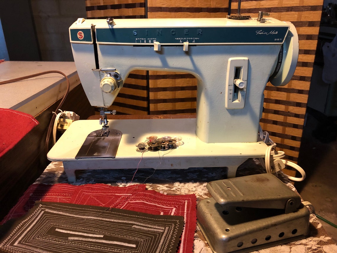 Singer Sewing Machine Fashion Mate 257 Etsy