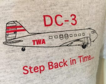 DC-3 DOUGLAS Transcontinental Aircraft- National Airline History Museum Kansas City - T-Shirt Adult S  y