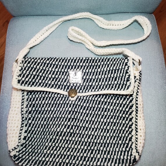 Two Tone Tunsian Crochet Pocketbook Ivory w Dark Green Etsy
