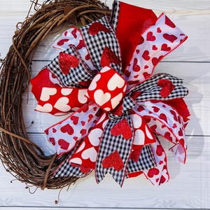 Lazo de San Valentín, decoración de puerta de entrada para San Valentín, guirnalda de corazones para el porche, decoración de puerta para San Valentín, lazo de corazones con purpurina, lazo de cuadros vichy