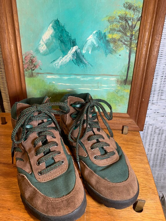 Vintage Hi Tec Men's Leather Hiking Boots