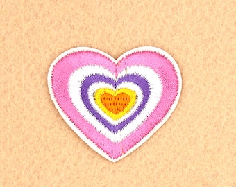 Heart Patch Iron on Patch DIY Patch Embroidered Patch Applique Embroidery 5x4.5cm