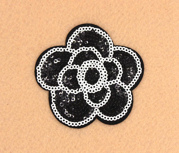 Flower Patch Sequin Patch Iron on Patch DIY Patch Embroidered Patch  Applique Embroidery 5.2x5.2cm