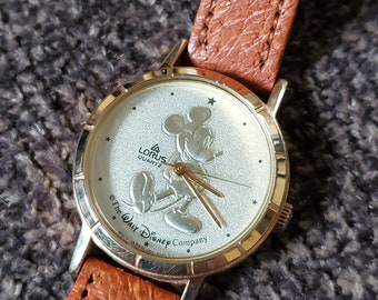 Lorus Seiko Mickey Mouse 75 Years V534-6A10 Quartz Watch - Etsy display picture 3