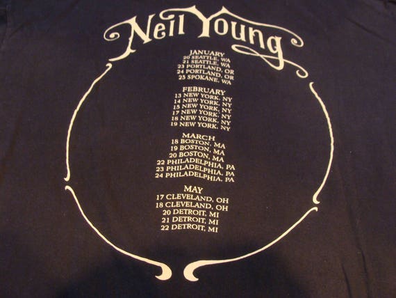 Vintage Neil Young Solo Tour T-Shirt - image 8