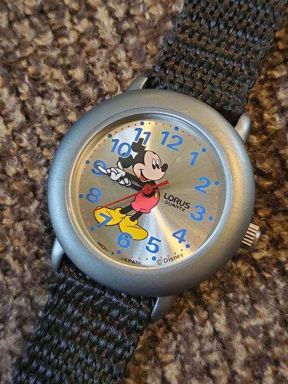 Lorus quartz disney mickey mouse watch store