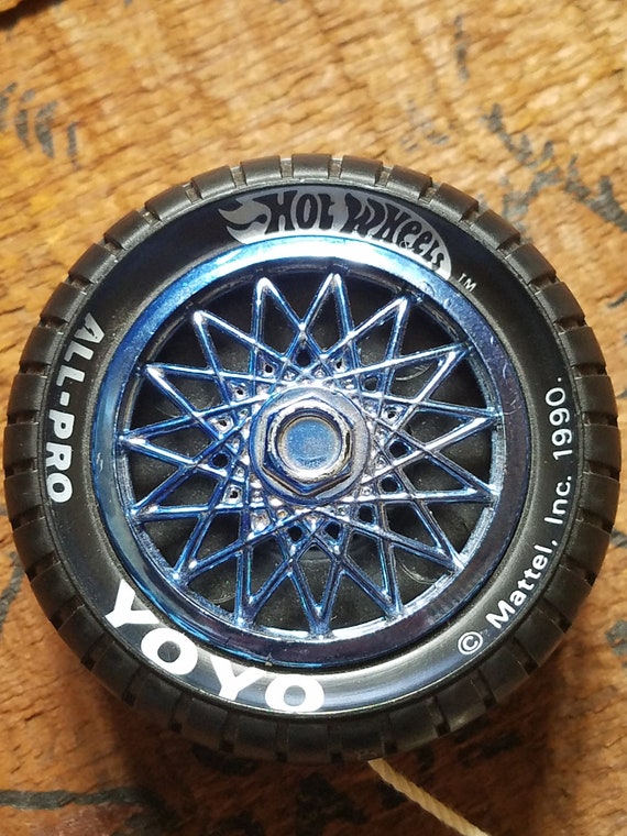 yoyo hot wheels