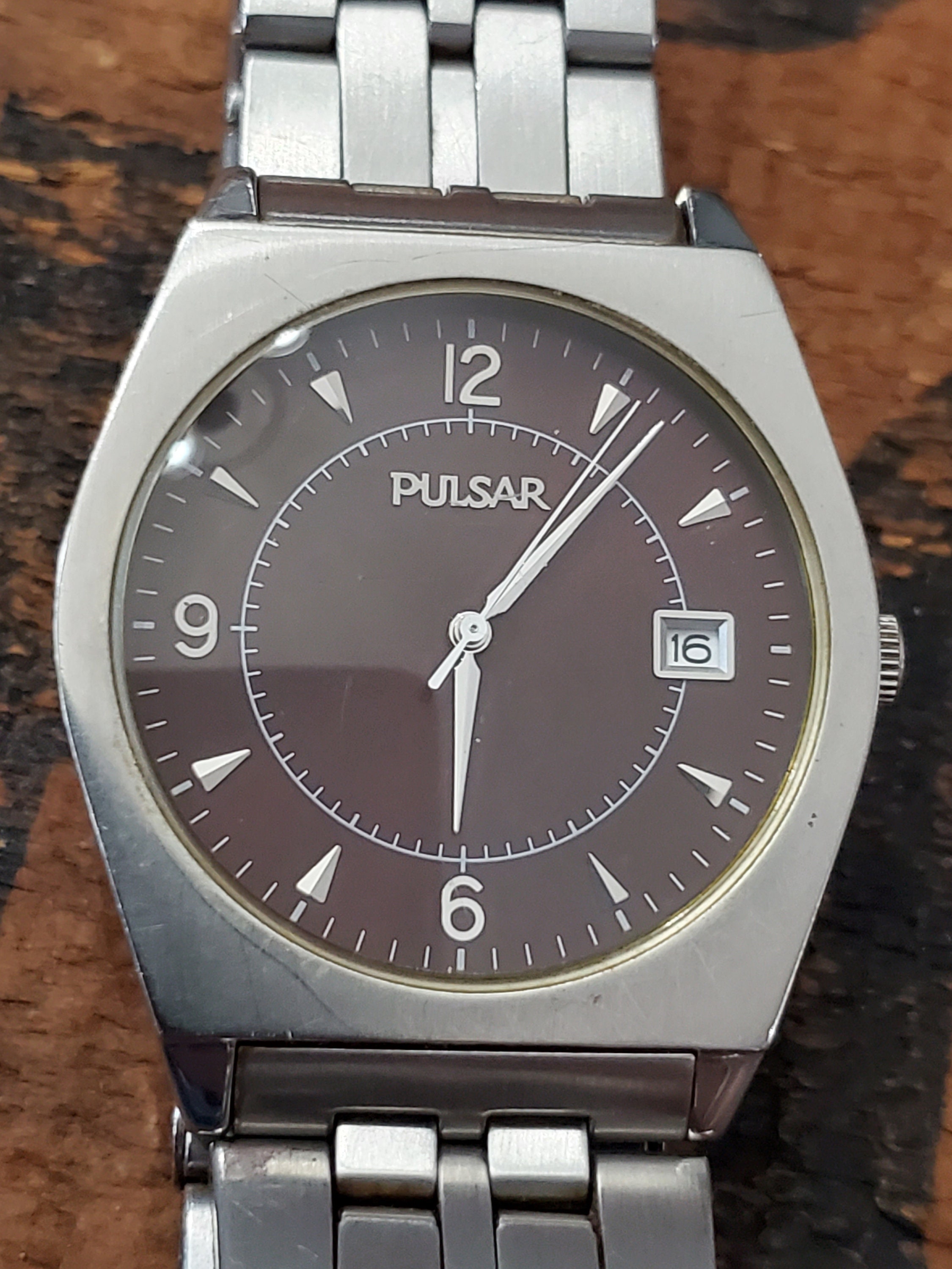 pulsar v732