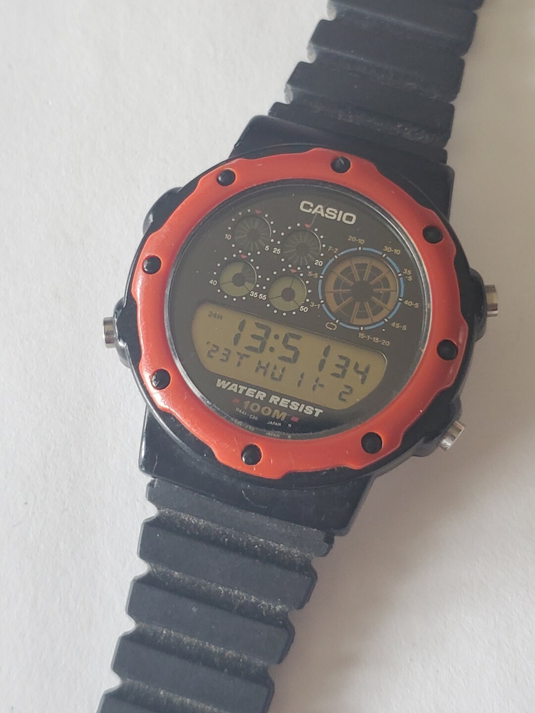 CASIO PGW-92 デジタル腕時計 ヴィンテージ レアA1550