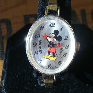 Vintage  RARE Mickey Mouse Watch Wind Up