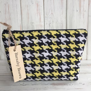 Tweed Make Up Bag,Cosmetic Bag,Toiletry Bag,Zipper Pouch,PencilCase, Wash Bag, Purse,Accessory Bag,Tweed Fabric,Handmade,Tweed Gift
