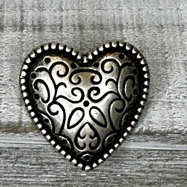 1 - 28mm Metal Heart Button with Decorative Filagree Lines