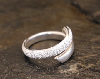 Silver ring, 925 silver, diamond polished