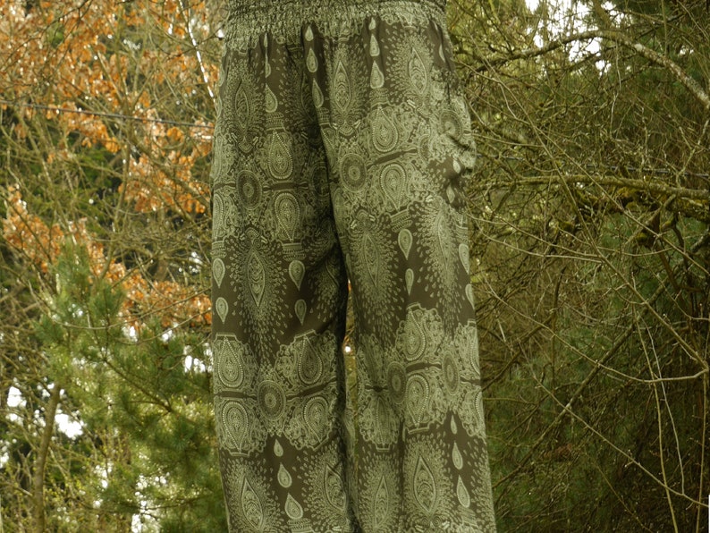 pantalon d'été aéré et léger, bloomer grün-grün