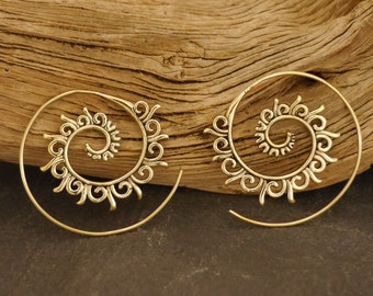 Earrings brass