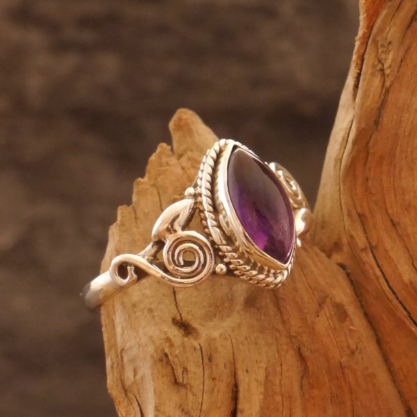 filigraner Ring mit Amethyst, 925er Silber