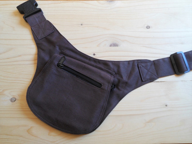 Belt bag, hip bag, bum bag Brown