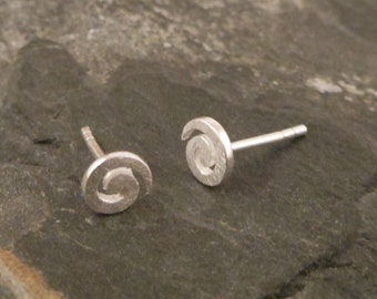 Silver earrings, spiral