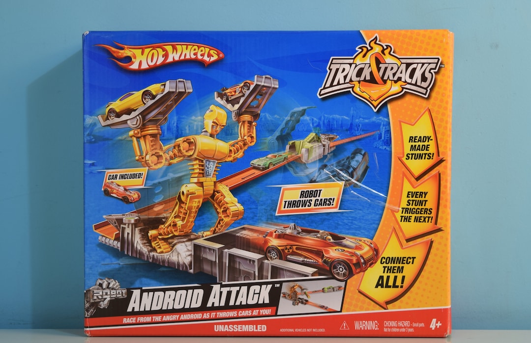 Hot wheels clearance robot attack