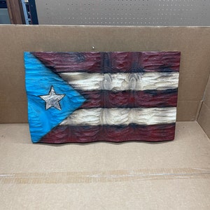 Wood Wavy Textured Puerto Rico Flag