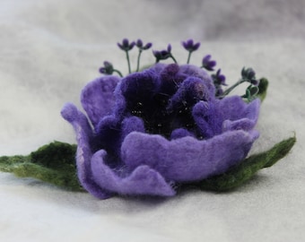 Felted brooch, Purple Brooch, Felt Woolen Brooch, Flower Brooch, Brooch for Wedding Party or Birthday Gift,  Felt Brooch,  Wool Decoration