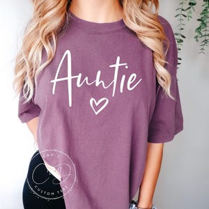Aunt Shirt - Comfort Color Aunt Shirt - Auntie Shirt - New Aunt Tee - Auntie Gift - New Aunt Gift - Pregnancy Announcement - Mothers Day