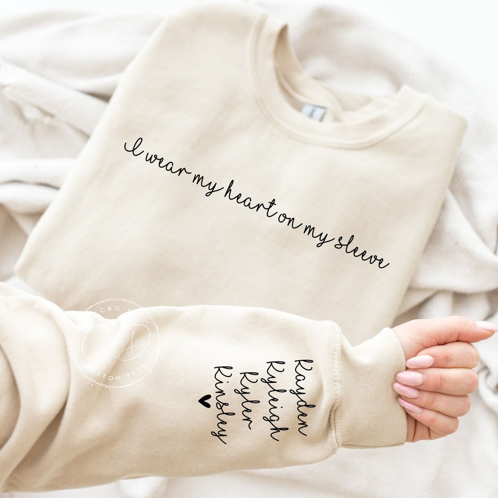 Mama Tshirts Heart On My Sleeve Mama Sweatshirt - Custom Mama Sweatshirt - Women'S Sweatshirts - Grandma Sweatshirt - Gifts For Mom - Mama Sweatshirts Mama Shirts Gifts For Day Aurateestyle