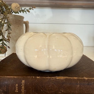 Vintage White Ribbed Planter Mid Century Modern Great Home Decor #2