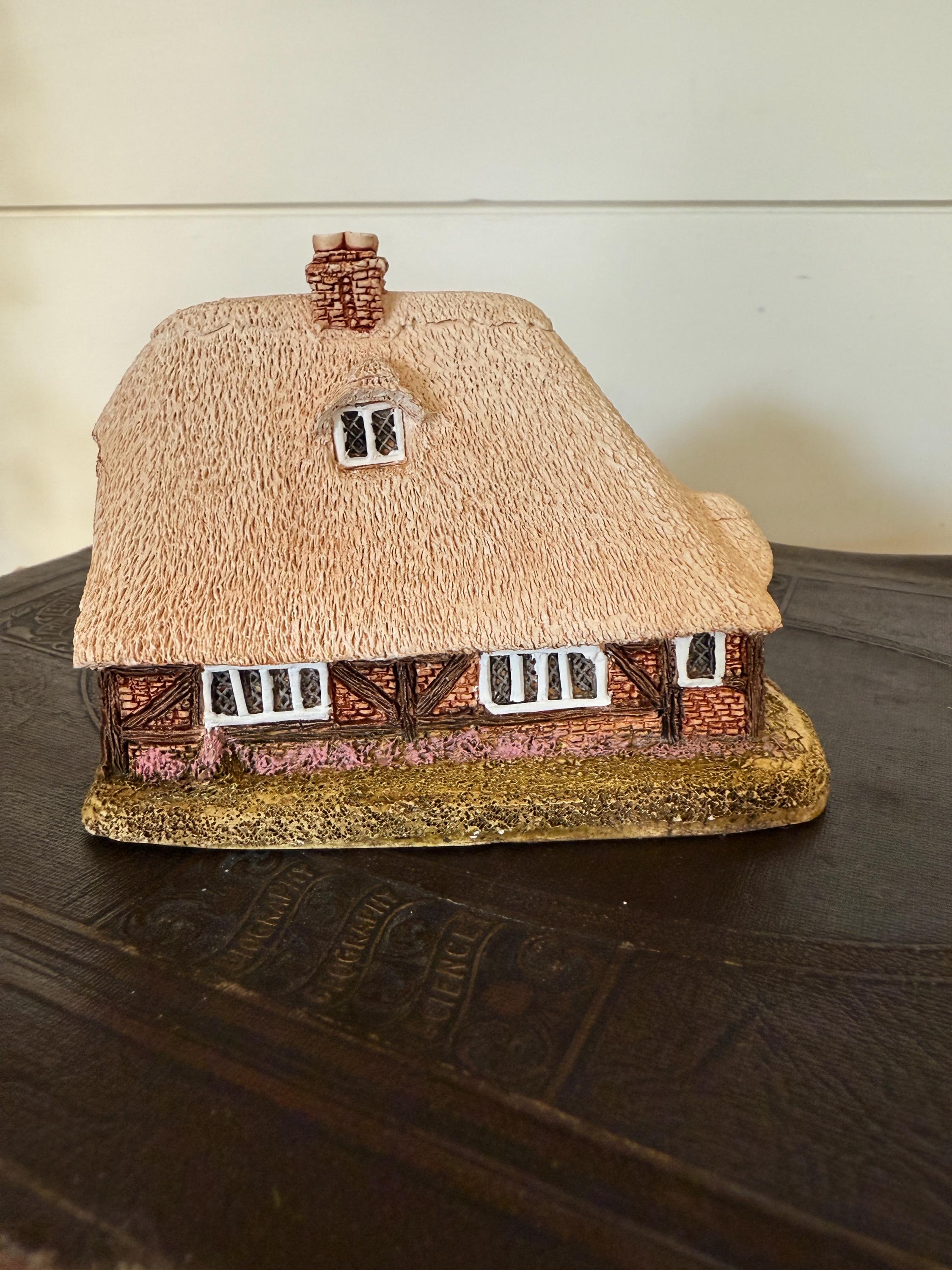 Vintage Lilliput Lane Honeysuckle Cottage Handmade Miniature