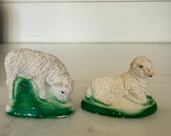 Vintage Chalkware Farm set of 2 Sheep from Nativity Great home decor or replacement part #4