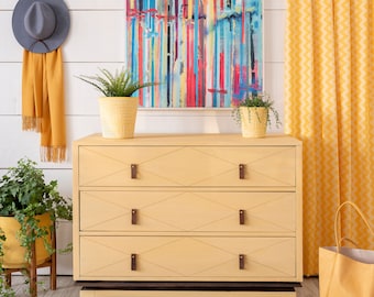 Milk Paint By Fusion Mineral Paint in Mod Mustard Quart or Tester