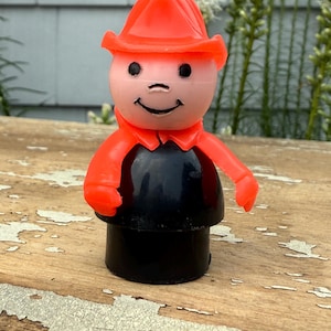 Vintage Fisher Price Little People Fireman Figure Please Read
