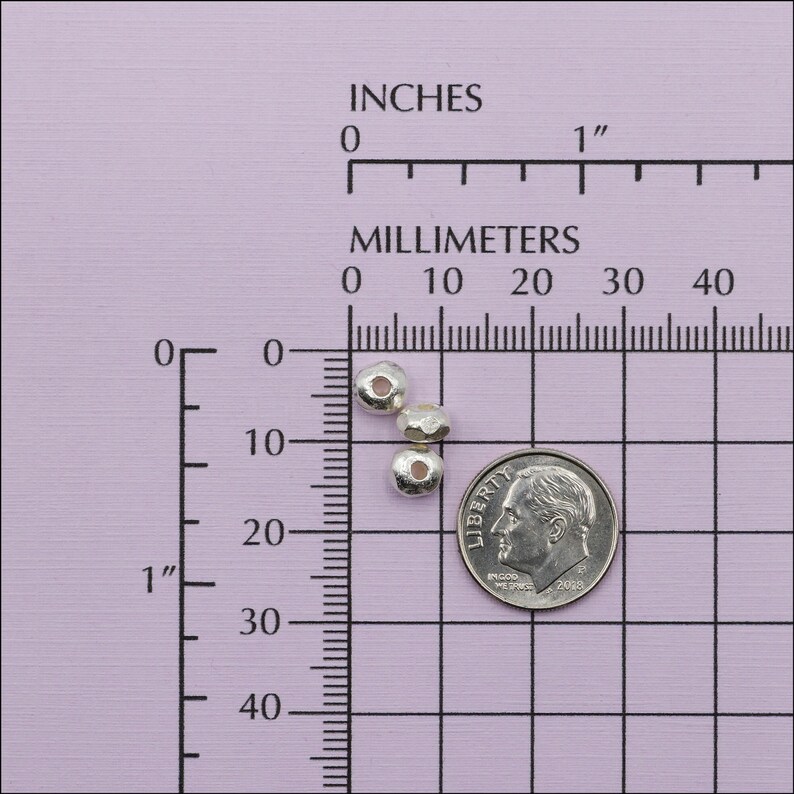 HB090 ~ Hill Tribe Silver, Shiny Silver Faceted Beads, 5mm x 4mm ~ Package of 10 immagine 5