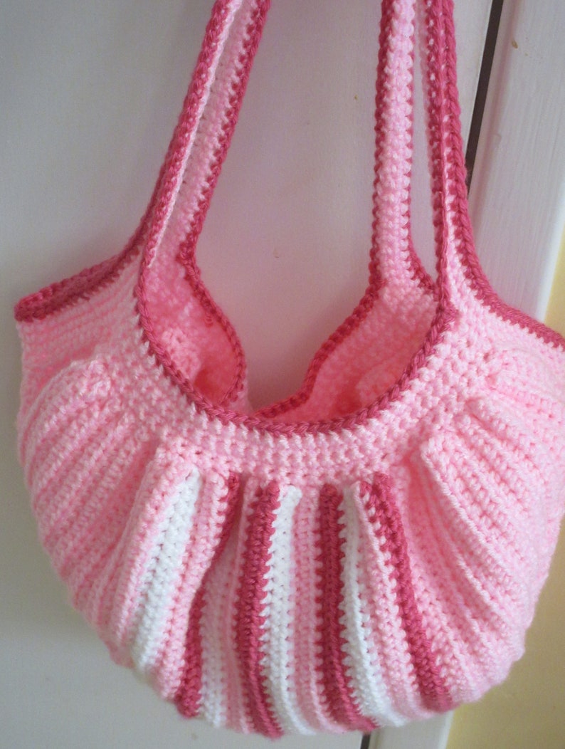 Crochet Pink & Red Fat Bottom Bag Crocheted Pink and Red Over-the-Shoulder Fat Bottom Bag Fat Bottom Bag in Pink Red and White image 6