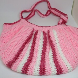 Crochet Pink & Red Fat Bottom Bag Crocheted Pink and Red Over-the-Shoulder Fat Bottom Bag Fat Bottom Bag in Pink Red and White image 2