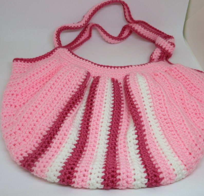 Crochet Pink & Red Fat Bottom Bag Crocheted Pink and Red Over-the-Shoulder Fat Bottom Bag Fat Bottom Bag in Pink Red and White image 2