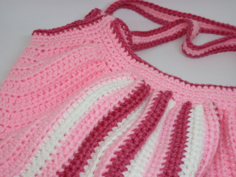 Crochet Pink & Red Fat Bottom Bag Crocheted Pink and Red Over-the-Shoulder Fat Bottom Bag Fat Bottom Bag in Pink Red and White image 4