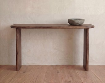 Console de 60 pouces en noyer
