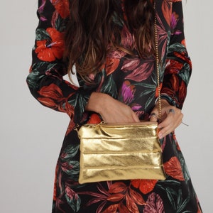 METALLIC GOLD Color Casual CLUTCH Handbag for Women Golden Zipper and Chain Handle Cross body and Shoulder Bag, Golden Bag, Lagut image 1
