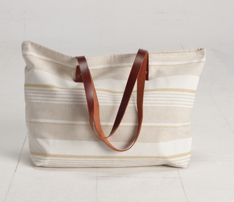 Striped canvas bag with leather handle, large beach bag, Travel bag, women's canvas bag, Canvas tote bag, stripe tote bag, Beige Striped Bag imagem 10