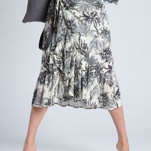 Black And White PALM TREE Printed Linen SKIRT For Summer Beach Cover Up Natural Linen Light Weight Skirt Linen Skirt Lagut image 3