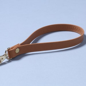 ASA de Cuero para BOLSO – Personalizable con Mosquetón en Oro Viejo – Hecha a Mano, Ideal para Clutch o Llaves