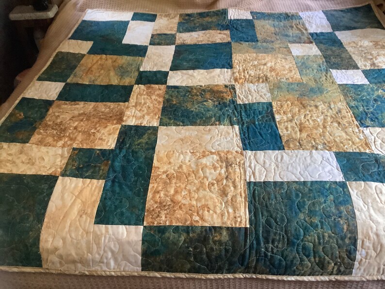 Quilts for sale, Hand made quilts, Gift quilts, Lap quilts, Free motion quilting, Reversible, Wall hanging, Decorative item, Marble look